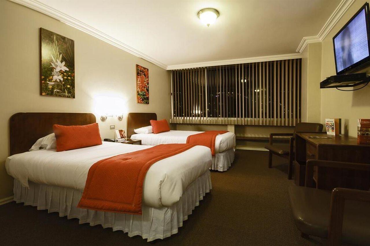 Hotel Ambato Exterior photo