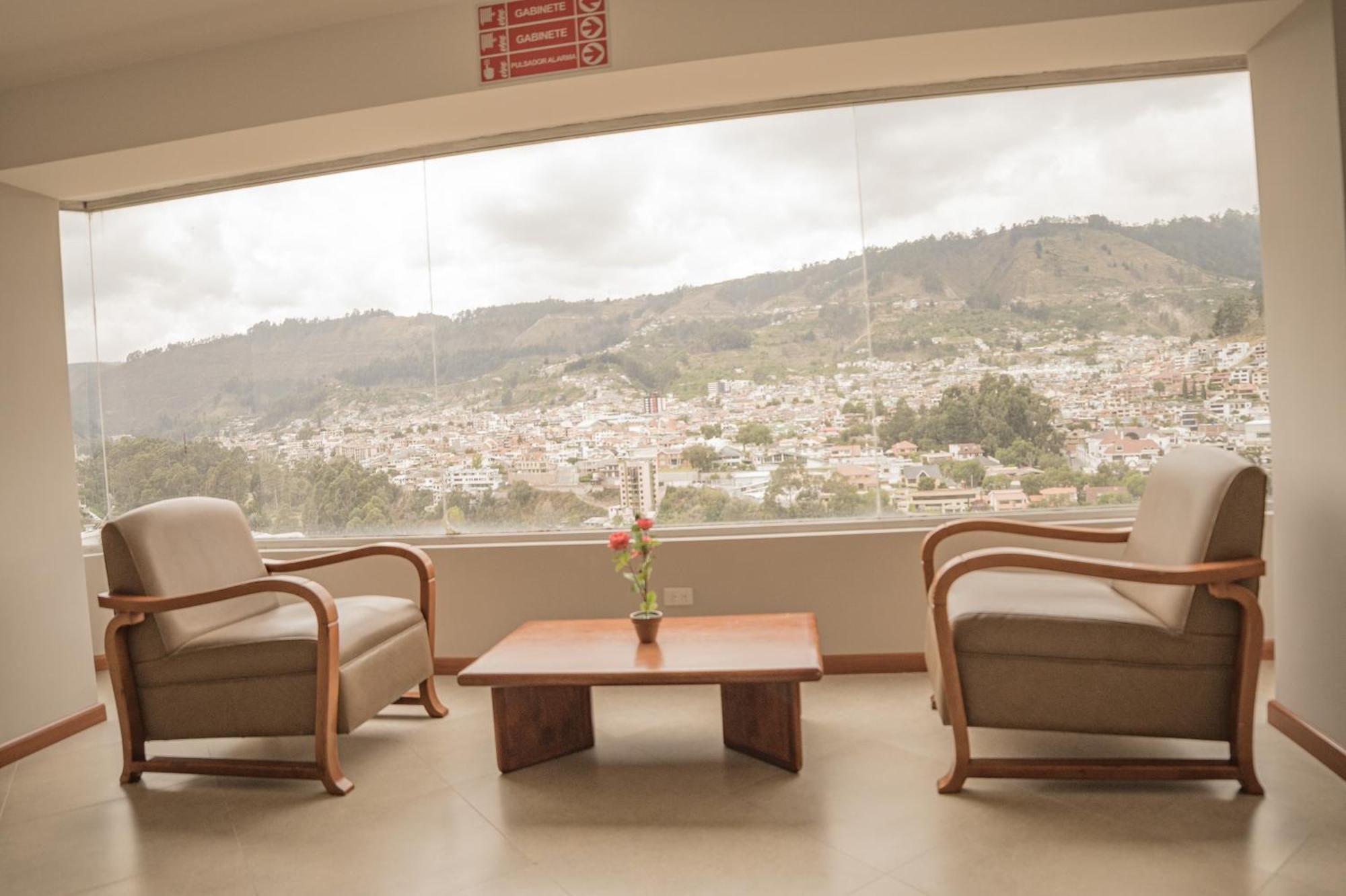 Hotel Ambato Exterior photo
