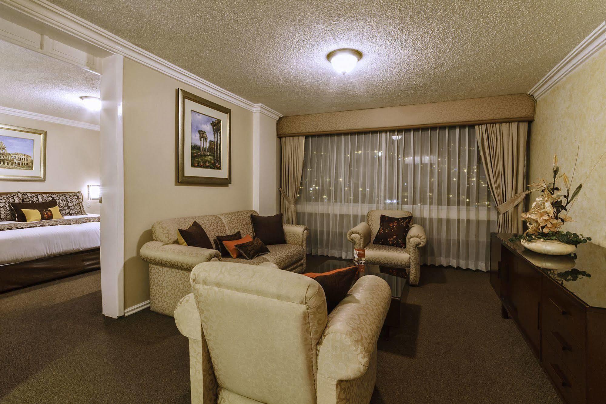 Hotel Ambato Exterior photo